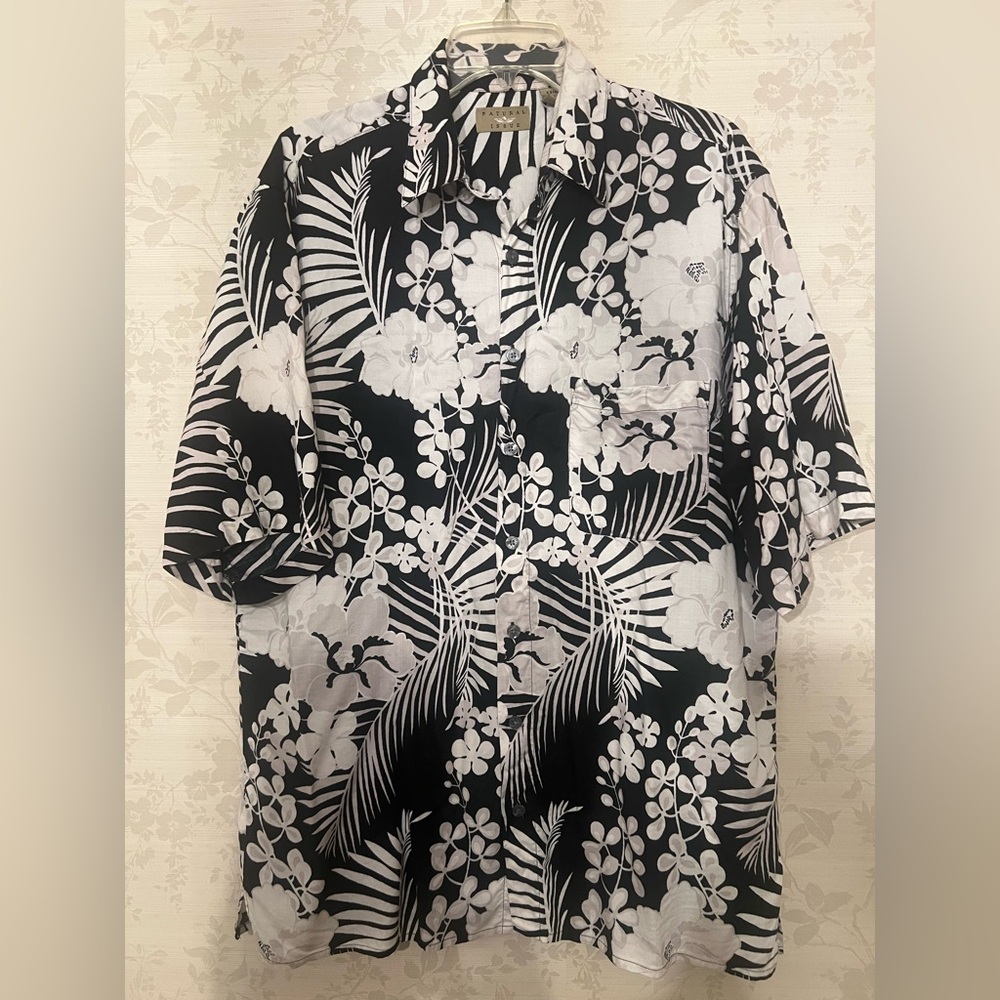 Natural Issue VTG Hawaiian Button Down